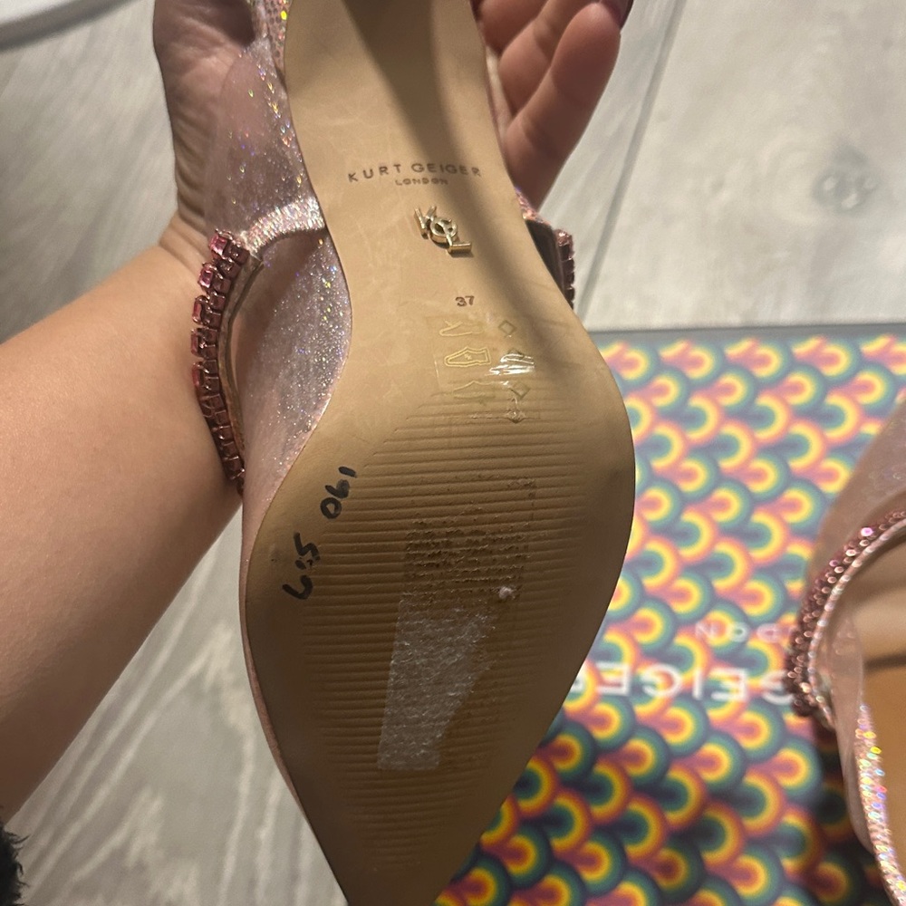 Kurt Geiger Rose Gold Pointed Toe Mules - Picture 3 of 3